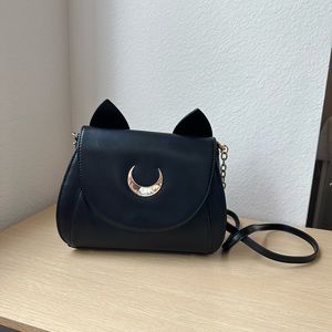 Sailor Moon x Samantha Vega Luna purse 2015